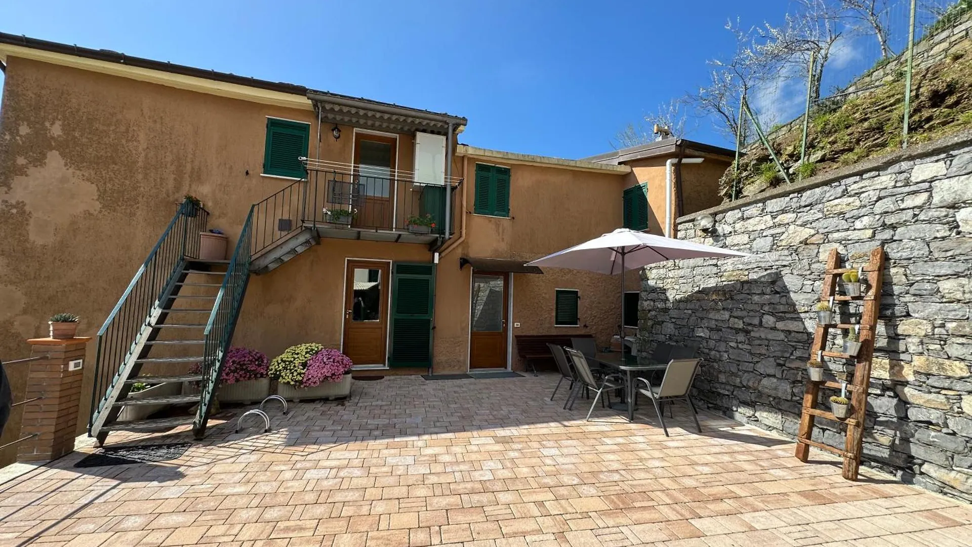 Apartment Ca Di Dome 2 Appartamento Vista Mare San Bernardino Italy